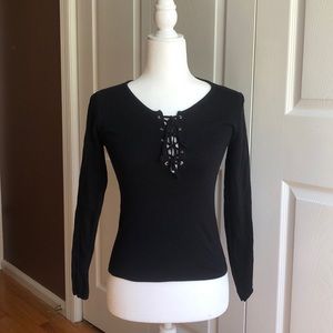 Black long sleeve front tie top.